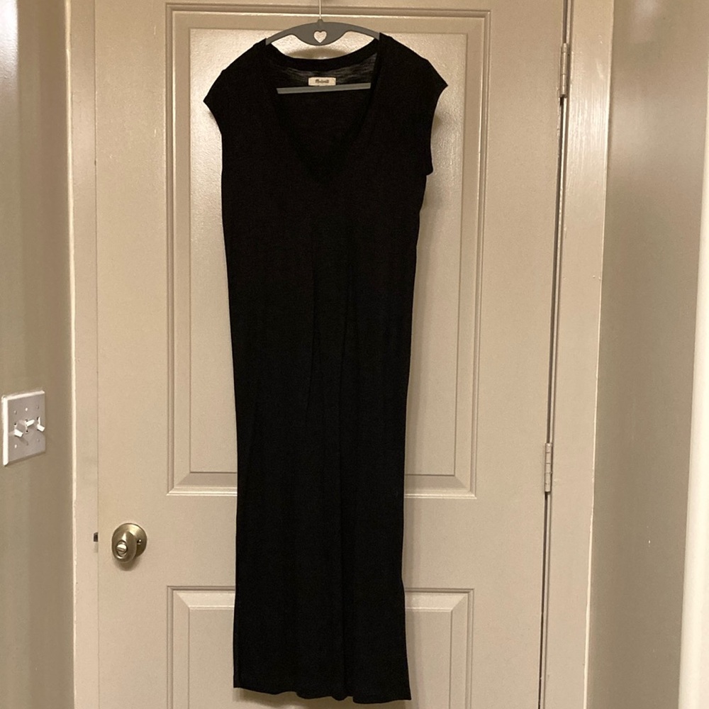 Madewell V-neck Black T-shirt dress, size extra small